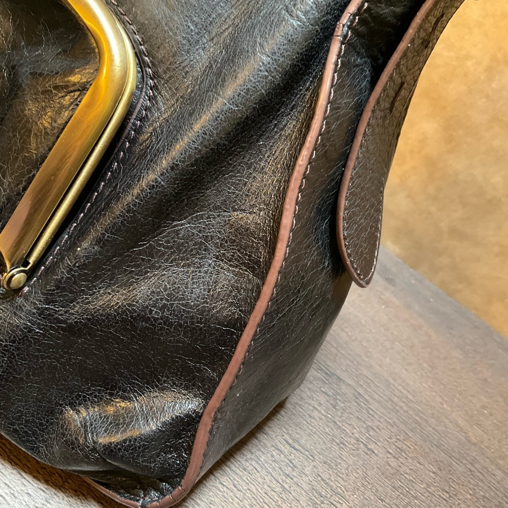 HOBO Harloh Black Leather Shoulder Bag w/ kiss-lock pocket Handbag - Picture 15 of 16